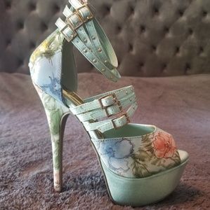 Floral platform heels